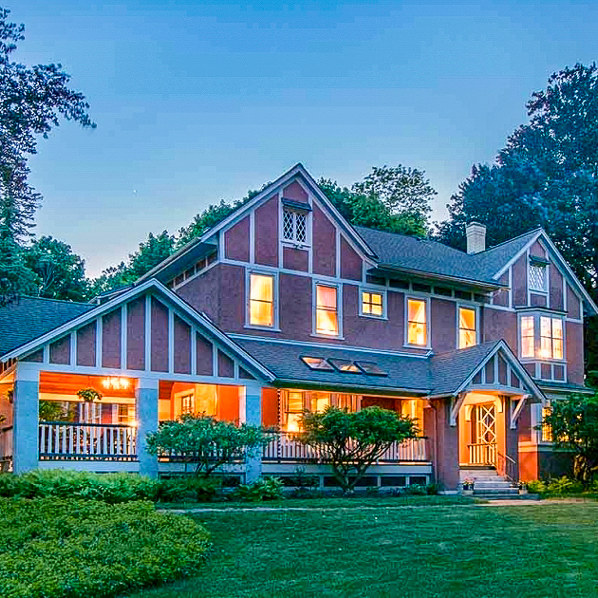 Several Woman-Owned Places to Stay in the Finger Lakes Embrace History and Luxury Several Woman-Owned Places to Stay in the Finger Lakes Embrace History and Luxury