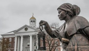 Walk in Their Footsteps: Women’s History Month in New York’s Finger Lakes Harriet_Tubman_Statue_City_Hall_Photo_by_Jimmy_Giannettino